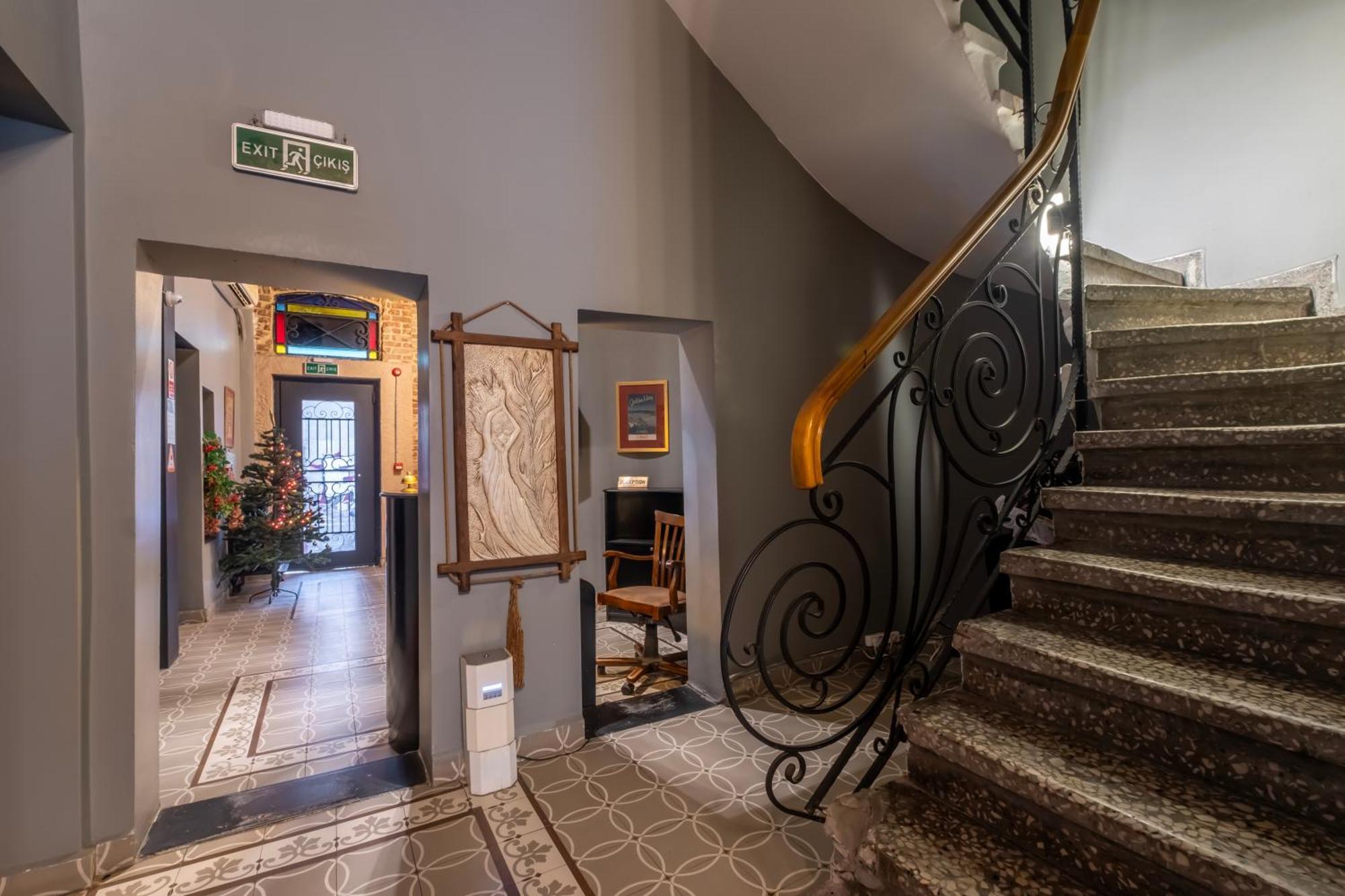 Selvese Collection Hotel Galata 1875 Estambul Exterior foto